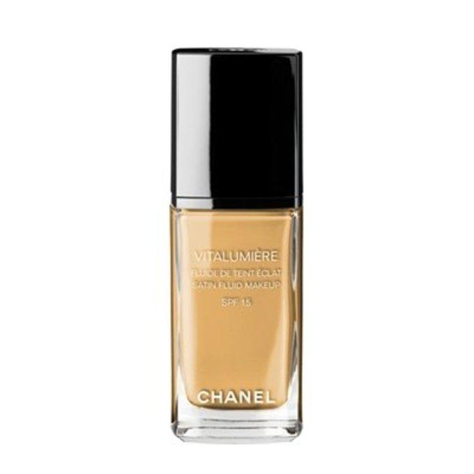  Chanel Vitalumiere Aqua Ultra Light Skin Perfecting Make Up  SPF 15-91 Caramel Women Foundation 1 oz : Beauty & Personal Care