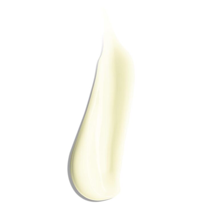 Mengotti Couture® Sun Care Milk-Lotion Spray Moderate Protection Uvb/Uva 21 3380810304916 Sw 2b6e6068 F935 430c A50d 3e94dbea5ab5