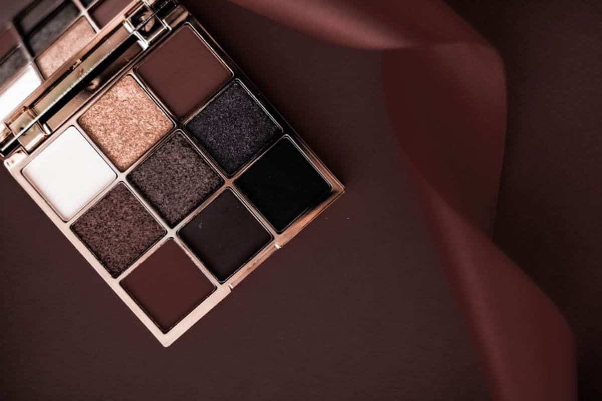 best Eye palletes makeup for women for at best prices