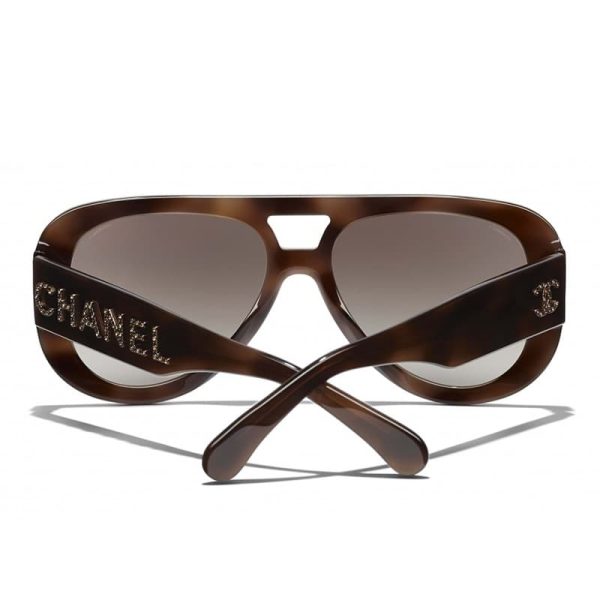 Mengotti Couture® Chanel Pilot