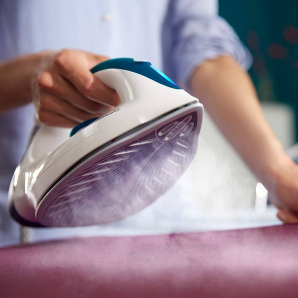 Philips FastCare Compact Steam Generator Iron 2400 Watts