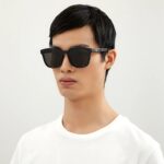 Gucci Unisex Sunglasses GG0637SK