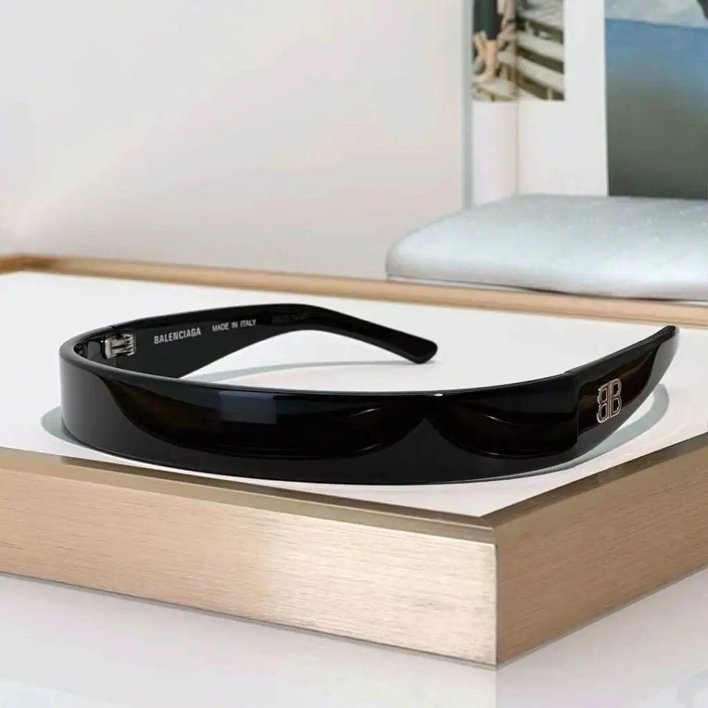 This Balenciaga BB Black Headband (2)