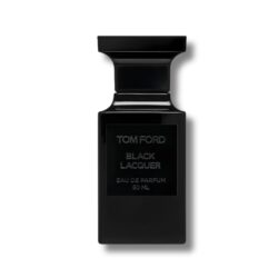 Black Lacquer Eau de Parfum blends black lacquer, Makassar ebony wood and dark peony for a smoky, luxurious amber-woody fragrance with modern depth. (2)