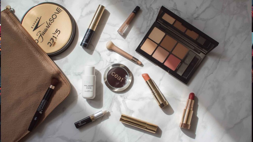 Top 10 Makeup Essentials Every Woman Needs in Her Bag Makeup Essentials