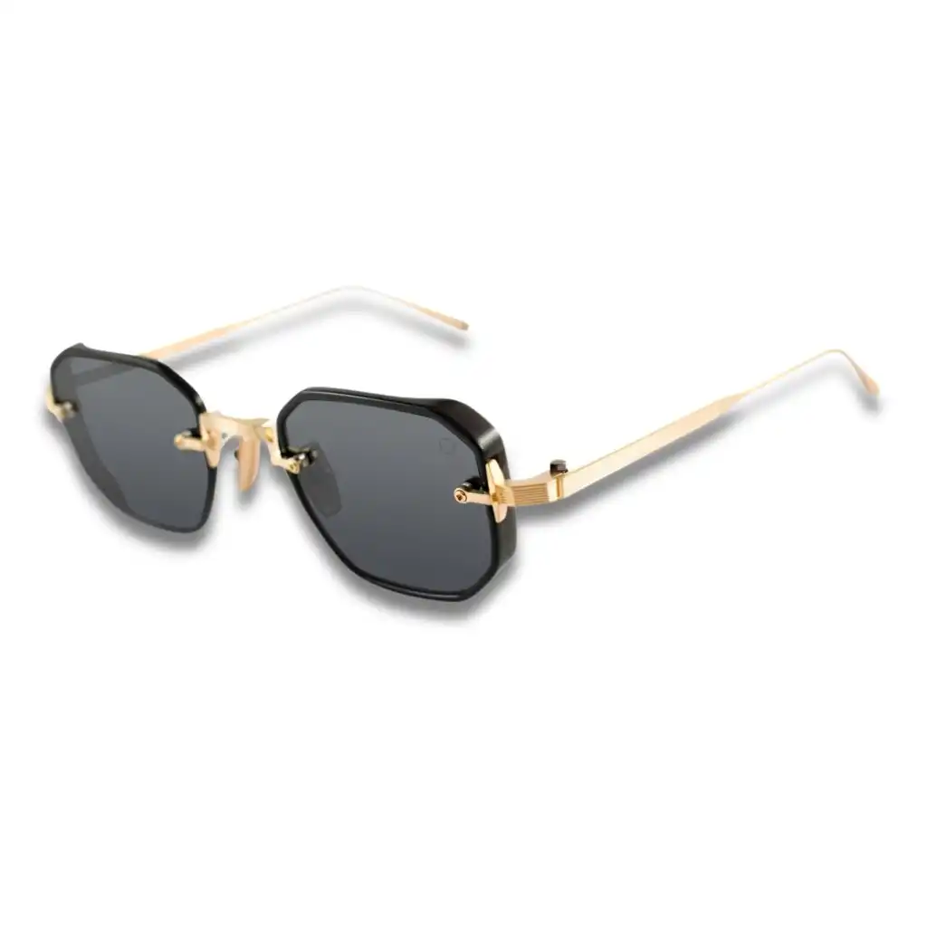 Akoni Juno Two Crystal Black Sunglasses